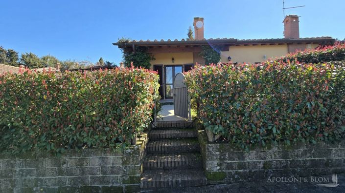 Image No.29-2 Bed Apartment for sale