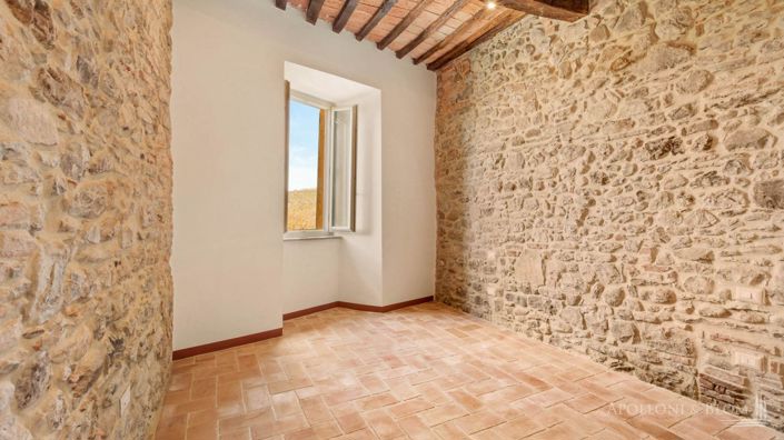 Image No.13-5 Bed Apartment for sale