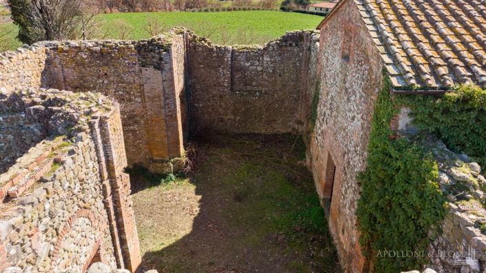 Image No.16-3 Bed Plot for sale