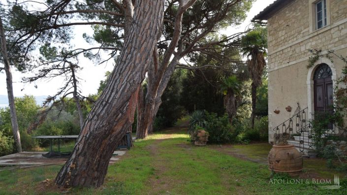 Image No.8-10 Bed Apartment for sale