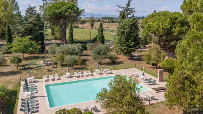 Image No.4-15 Bed Apartment for sale