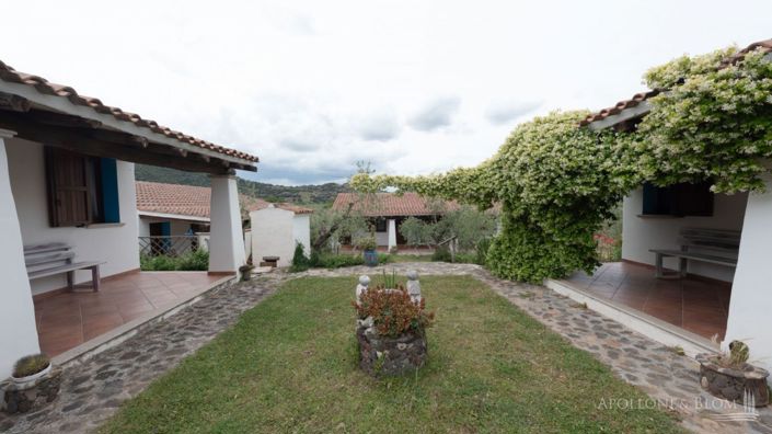 Image No.12-11 Bed Apartment for sale