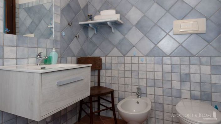 Image No.19-11 Bed Apartment for sale