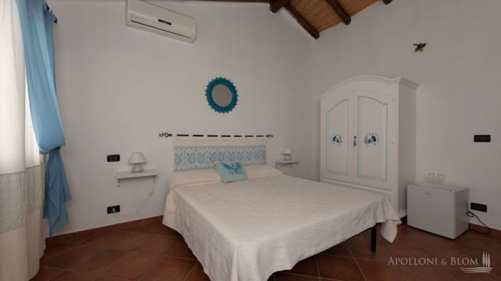 Image No.20-11 Bed Apartment for sale