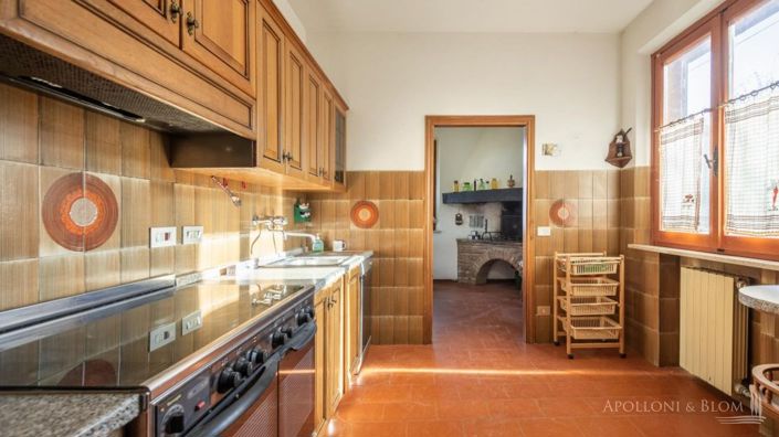 Image No.18-4 Bed Villa for sale