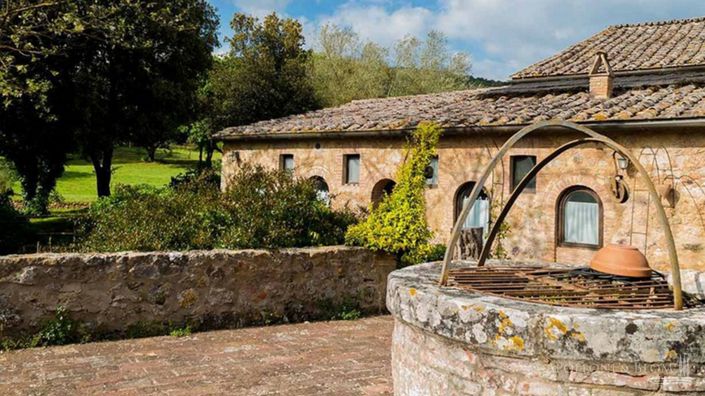 Image No.30-11 Bed Apartment for sale