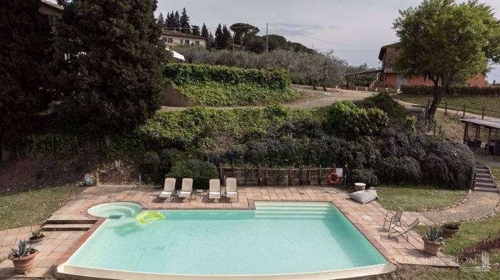 Image No.28-8 Bed Villa for sale