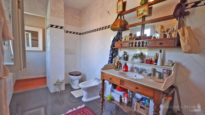 Image No.27-3 Bed Apartment for sale