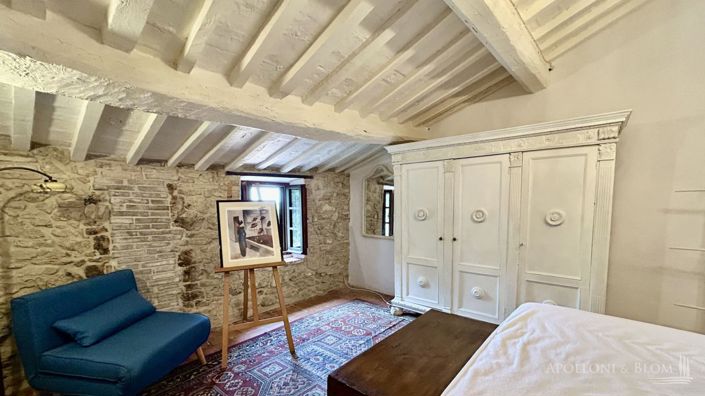 Image No.13-2 Bed Apartment for sale