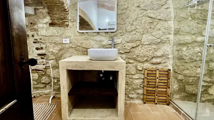 Image No.15-2 Bed Apartment for sale