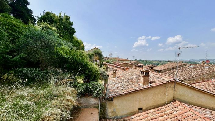 Image No.22-2 Bed Apartment for sale