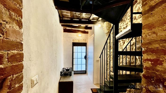 Image No.26-2 Bed Apartment for sale