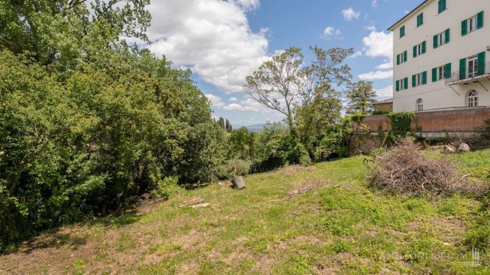 Image No.15-3 Bed Apartment for sale