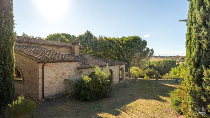 Image No.30-2 Bed Apartment for sale