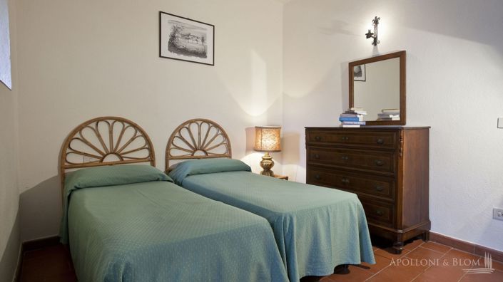 Image No.29-13 Bed Apartment for sale