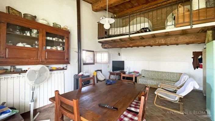 Image No.19-8 Bed Apartment for sale