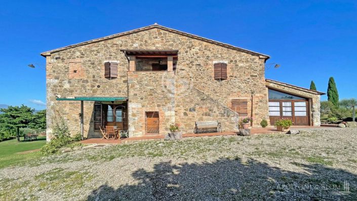 Image No.26-8 Bed Apartment for sale