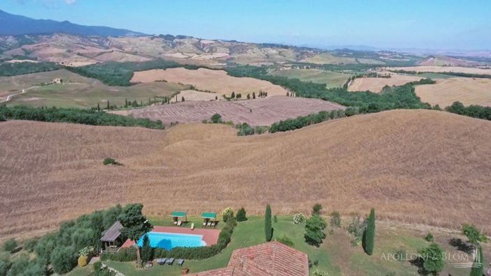 Image No.4-8 Bed Apartment for sale