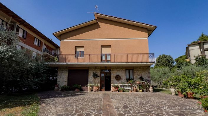 Image No.23-3 Bed Country House for sale