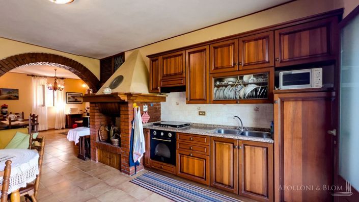 Image No.6-3 Bed Country House for sale