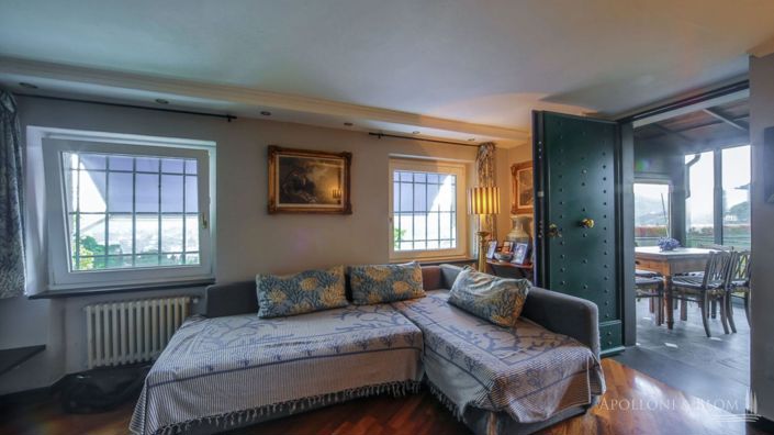 Image No.12-3 Bed Country House for sale