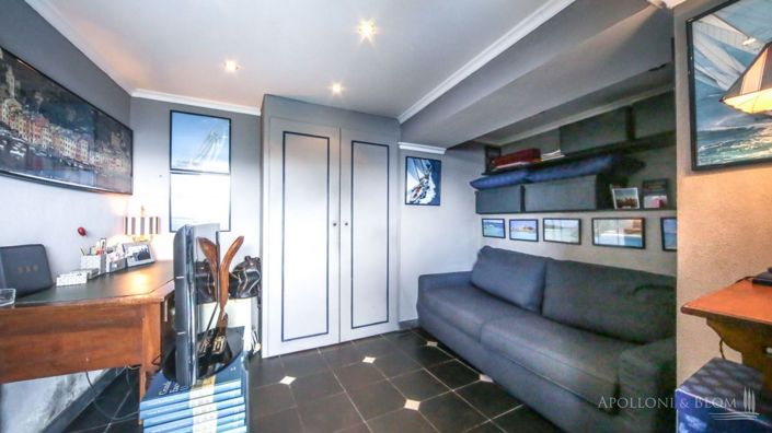 Image No.20-3 Bed Country House for sale