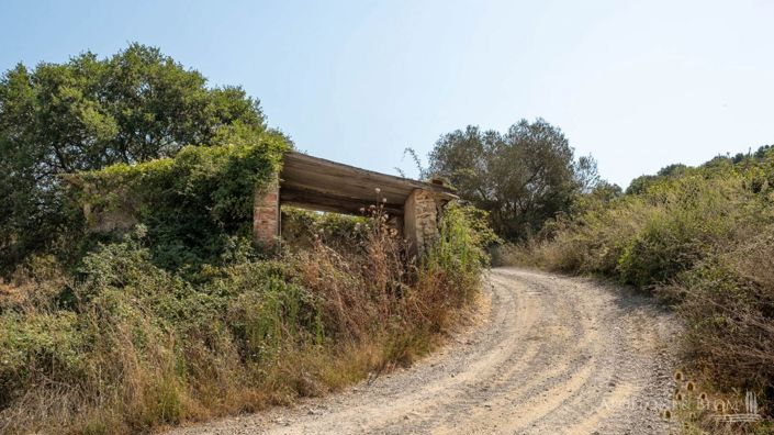 Image No.22-6 Bed Apartment for sale