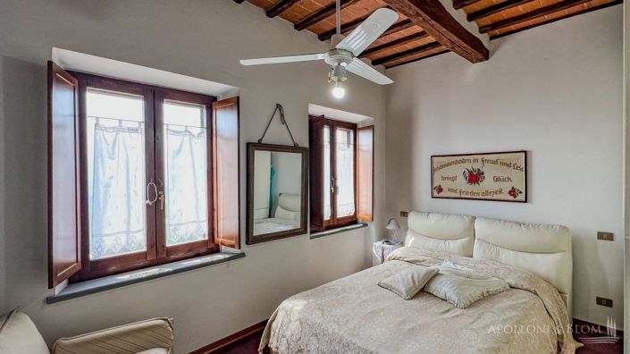 Image No.15-2 Bed Apartment for sale