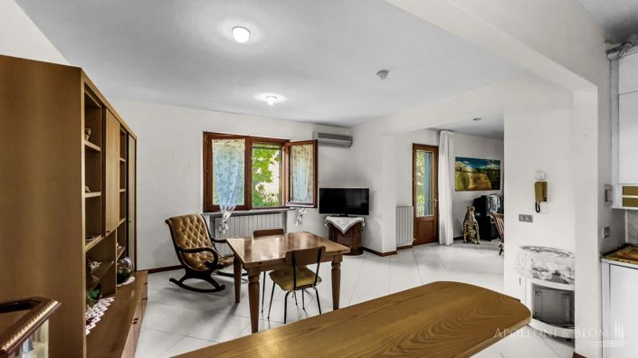 Image No.11-3 Bed Villa for sale