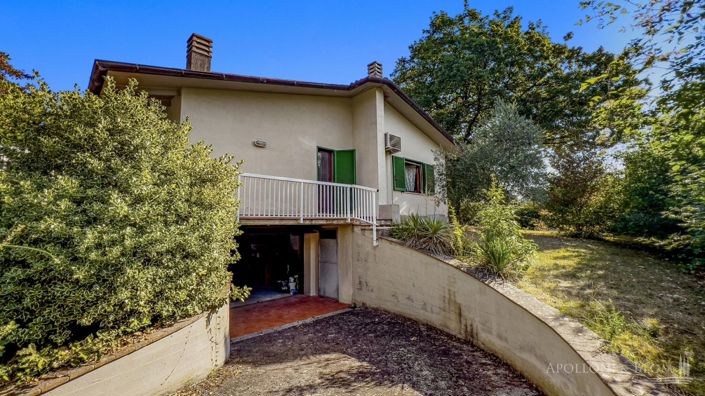 Image No.28-3 Bed Villa for sale