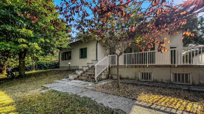 Image No.6-3 Bed Villa for sale