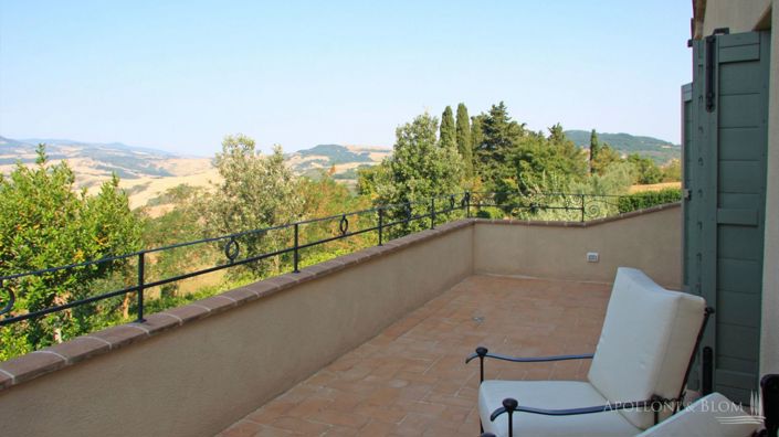 Image No.11-4 Bed Apartment for sale