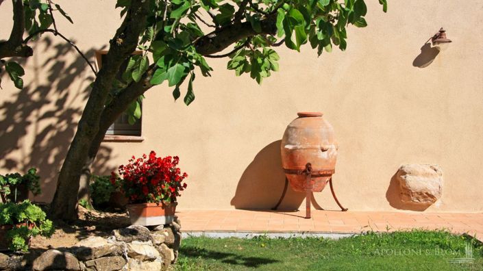 Image No.21-4 Bed Apartment for sale