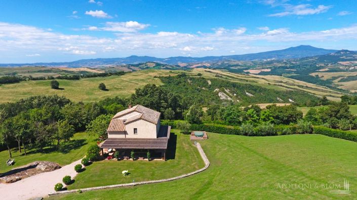 Image No.24-4 Bed Apartment for sale