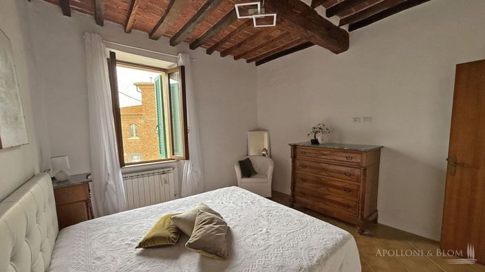 Image No.16-2 Bed Apartment for sale