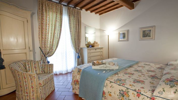 Image No.27-34 Bed Villa for sale