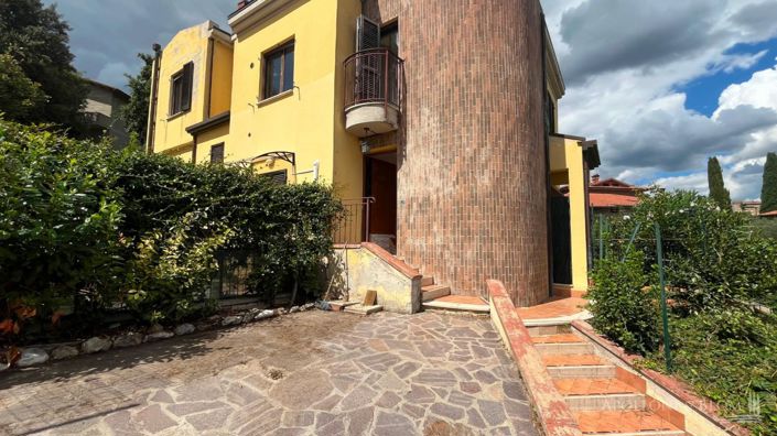 Image No.26-2 Bed Apartment for sale