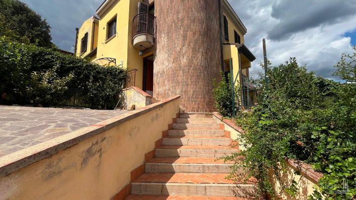 Image No.27-2 Bed Apartment for sale