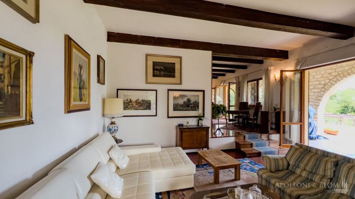 Image No.11-4 Bed Villa for sale