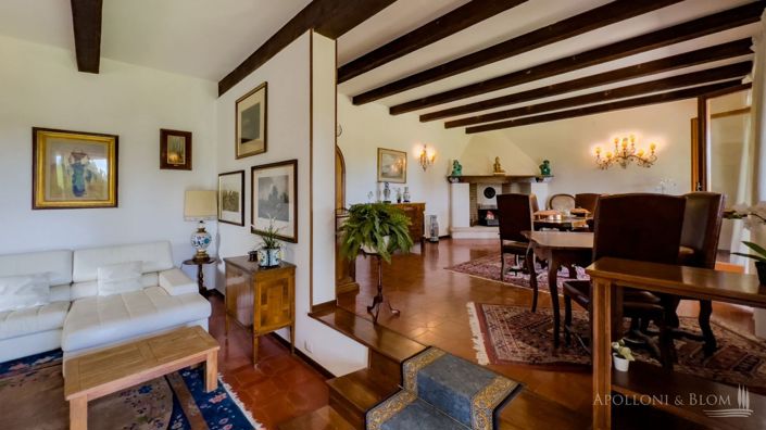 Image No.18-4 Bed Villa for sale