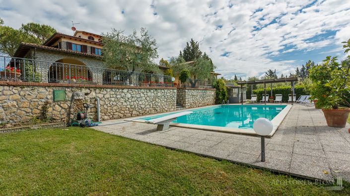 Image No.6-4 Bed Villa for sale