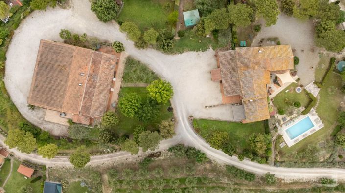 Image No.12-15 Bed Apartment for sale