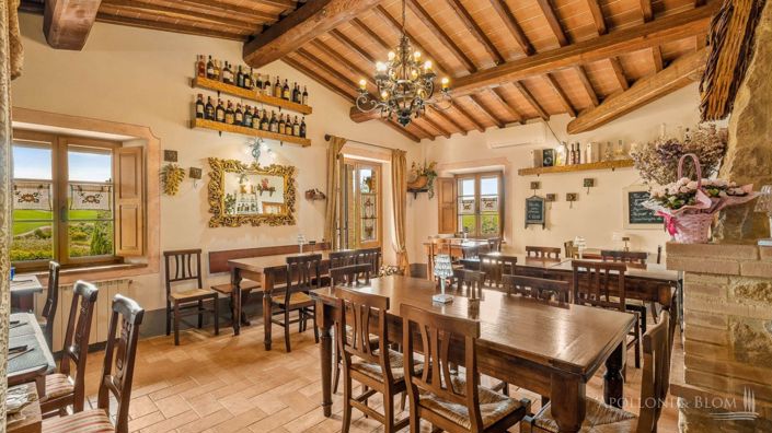 Image No.18-15 Bed Apartment for sale