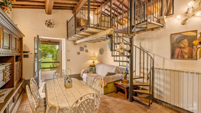 Image No.28-15 Bed Apartment for sale