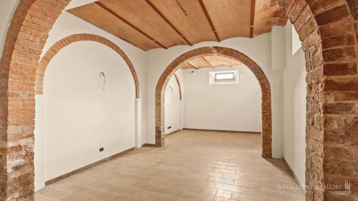 Image No.13-2 Bed Apartment for sale