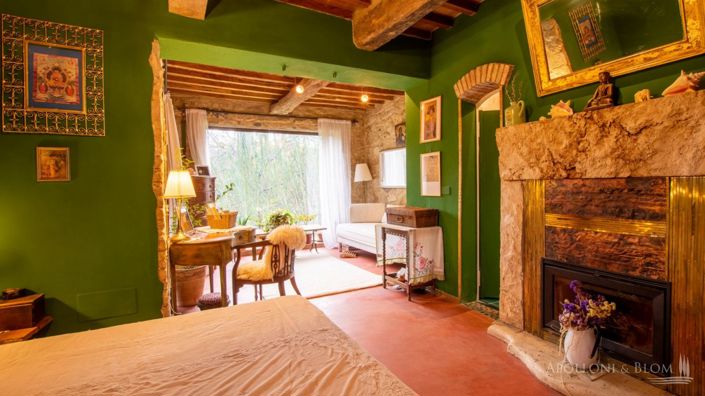 Image No.19-3 Bed Apartment for sale