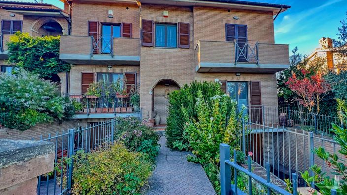 Image No.7-3 Bed Apartment for sale