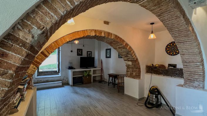 Image No.22-2 Bed Apartment for sale