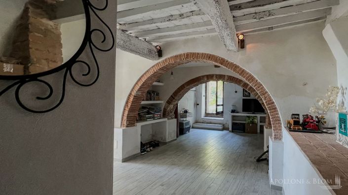 Image No.24-2 Bed Apartment for sale