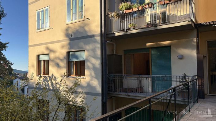 Image No.21-2 Bed Apartment for sale